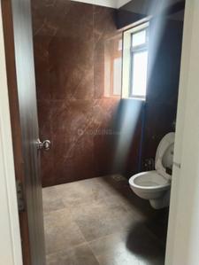 Bathroom Image of 1520 Sq.ft 4 BHK Apartment / Flat for sale in Andheri West Mumbai for Rs. 55000000