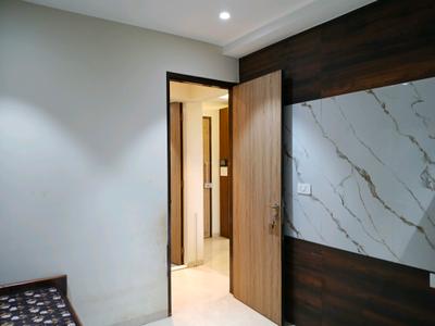 Bedroom Image of 805 Sq.ft 2 BHK Apartment / Flat for sale in Colaba Mumbai for Rs. 35000000