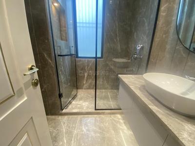Bathroom Image of 2200 Sq.ft 3 BHK Builder Floor for sale in Anand Niketan New Delhi for Rs. 100000000