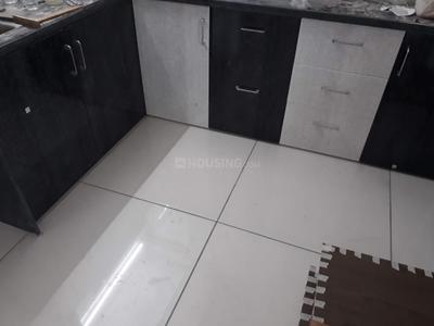 Kitchen Image of 904 Sq.ft 3 BHK Apartment / Flat for rent in Swastik Julee Appartment, Paldi Ahmedabad for Rs. 27000