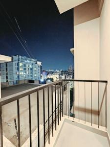 Balcony Image of 700 Sq.ft 1 BHK Apartment / Flat for rent in Indira Nagar Bengaluru for Rs. 44500
