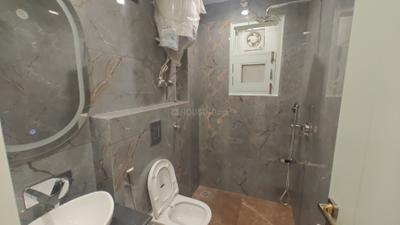 Image of 1943 Sq.ft 4 BHK Builder Floor for sale in Preet Vihar, New Delhi for Rs. 42500000