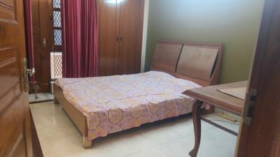 Bedroom Image of 1800 Sq.ft 3 BHK Builder Floor for rent in Sector 41 Noida for Rs. 40000