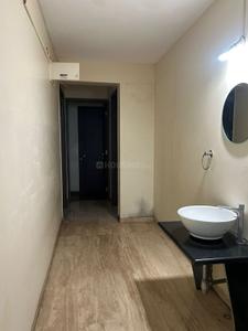 Bathroom Image of 1600 Sq.ft 3 BHK Apartment / Flat for rent in Venkateshwara Florencia, Koregaon Park Pune for Rs. 75000