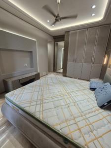 Bedroom Image of 4800 Sq.ft 4.5 BHK Apartment / Flat for rent in Alkapuri Vadodara for Rs. 250000