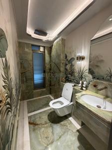 Bathroom Image of 1350 Sq.ft 3 BHK Apartment / Flat for sale in Chandak Sarvam, Andheri East Mumbai for Rs. 40000000