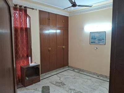 Bedroom Image of 1600 Sq.ft 3 BHK Independent House for rent in Sector 12 Noida for Rs. 35000