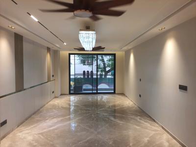 Living Room Image of 3000 Sq.ft 4 BHK Builder Floor for sale in DLF Phase 2 Gurgaon for Rs. 85000000