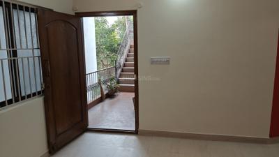 Living Room Image of 850 Sq.ft 2 BHK Apartment / Flat for rent in Ejipura Bengaluru for Rs. 28000