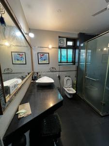 Image of 10000 Sq.ft 10 BHK Independent House for sale in Sector 45, Noida for Rs. 65000000