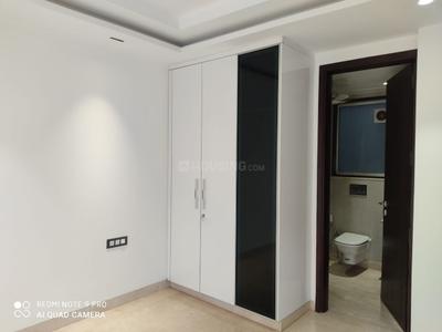 Bedroom Image of 2520 Sq.ft 4 BHK Builder Floor for sale in Punjabi Bagh New Delhi for Rs. 47500000