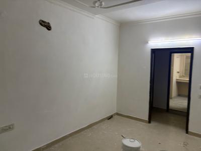 Bedroom Image of 1500 Sq.ft 3 BHK Builder Floor for rent in Kirti Nagar New Delhi for Rs. 38000