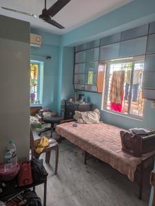 Bedroom Image of 800 Sq.ft 2 BHK Apartment / Flat for rent in Dum Dum Cantonment Kolkata for Rs. 18000