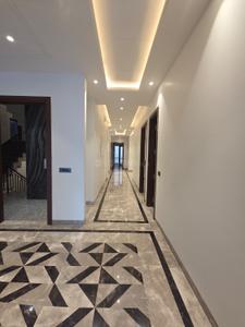 Image of 5500 Sq.ft 4.5 BHK Builder Floor for sale in Rajouri Garden, New Delhi for Rs. 115000000