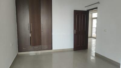 Bedroom Image of 1120 Sq.ft 2 BHK Apartment / Flat for sale in Ramprastha Pearl Court, Vaishali Ghaziabad for Rs. 15500000