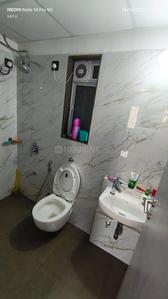 Bathroom Image of oxo stay in Airoli, Navi Mumbai