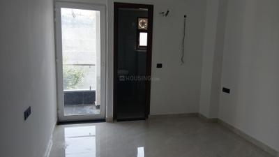 Bedroom Image of 1350 Sq.ft 3 BHK Apartment / Flat for sale in Satbari New Delhi for Rs. 12000000