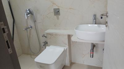 Bathroom Image of 850 Sq.ft 2 BHK Apartment / Flat for sale in Thane West Thane for Rs. 17000000