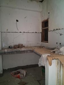 Kitchen Image of 1050 Sq.ft 2 BHK Apartment / Flat for sale in Sector 101 Noida for Rs. 4000001
