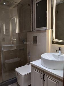 Bathroom Image of 4700 Sq.ft 5 BHK Builder Floor for sale in Palam Vihar Gurgaon for Rs. 50000000
