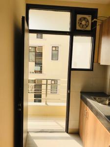 Kitchen Image of 900 Sq.ft 1 BHK Builder Floor for rent in DLF Independent Floors, DLF Phase 3 Gurgaon for Rs. 25000