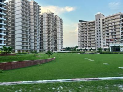Image of 1750 Sq.ft 3 BHK Apartment / Flat for sale in M3M Merlin, Sector 67, Gurgaon for Rs. 21900000