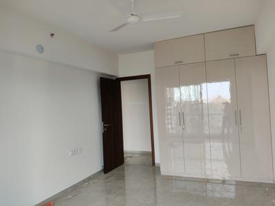 Bedroom Image of 1350 Sq.ft 2.5 BHK Apartment / Flat for sale in K Raheja Vistas, Powai Mumbai for Rs. 39600000