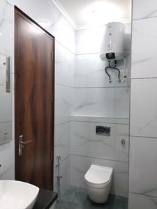 Common Bathroom Image of 1620 Sq.ft 3 BHK Builder Floor for sale in BPTP District 3, Sector 85 Faridabad for Rs. 17000000