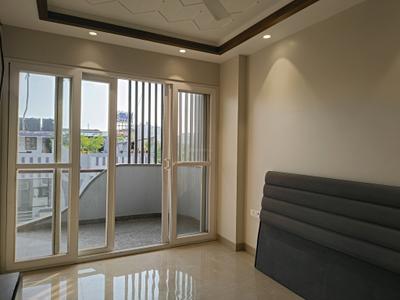 Bedroom Image of 2400 Sq.ft 4 BHK Builder Floor for sale in Indirapuram Ghaziabad for Rs. 23000000
