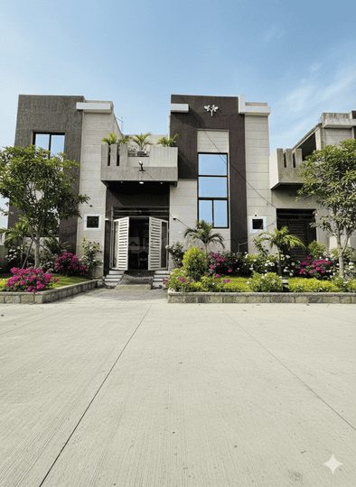 Old Dhamtari Road Main Image 1