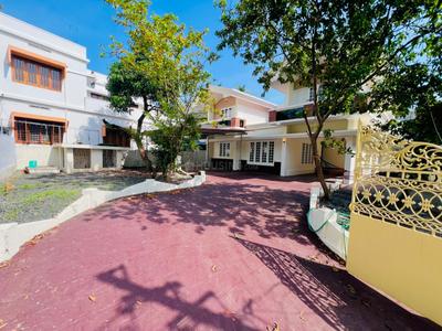 Image of 3000 Sq.ft 4 BHK Independent House for sale in Aluva, Kochi for Rs. 19000000