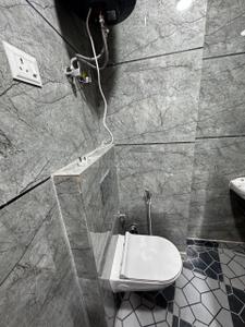 Image of 900 Sq.ft 3 BHK Builder Floor for rent in Govindpuri, New Delhi for Rs. 27000