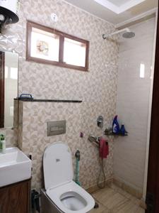Bedroom One Image of 1400 Sq.ft 3 BHK Builder Floor for rent in Sector 17 Dwarka New Delhi for Rs. 55000