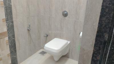 Bathroom Image of 800 Sq.ft 2 BHK Apartment / Flat for sale in Santacruz East Mumbai for Rs. 22000000