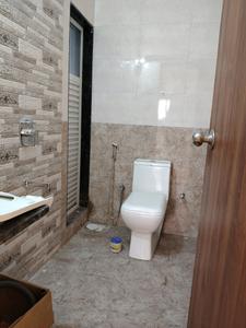 Common Bathroom Image of 672 Sq.ft 1 BHK Apartment / Flat for sale in Thakur Emerald, Pushpak Nagar Navi Mumbai for Rs. 4725000