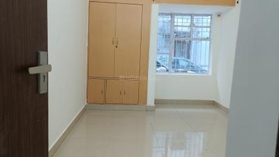 Bedroom Image of 1600 Sq.ft 3 BHK Apartment / Flat for rent in Ekta Apartment, Sector 3 Dwarka New Delhi for Rs. 40000