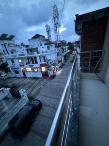 Balcony Image of 800 Sq.ft 1 BHK Independent House for rent in Rajajipuram Lucknow for Rs. 11500