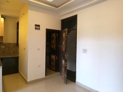 Living Room Image of 750 Sq.ft 2 BHK Builder Floor for sale in DLF Ankur Vihar Ghaziabad for Rs. 2380006