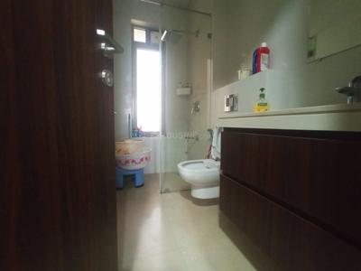 Bathroom Image of 1600 Sq.ft 3 BHK Apartment / Flat for sale in Piramal Vaikunth , Thane West Thane for Rs. 27500000