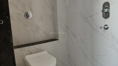 Bathroom Image of 200 Sq.ft 1 RK Apartment / Flat for rent in Silicon City Sector K, Rau Indore for Rs. 10500