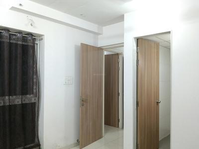 Bedroom Image of 650 Sq.ft 1.5 BHK Apartment / Flat for rent in Godrej Emerald, Kasarvadavali Thane for Rs. 27359
