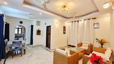 Hall Image of 600 Sq.ft 1 BHK Independent House for rent in Indirapuram Ghaziabad for Rs. 18000