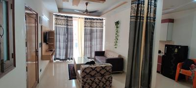 Hall Image of 2800 Sq.ft 6 BHK Independent House for rent in Jaypee Kensington Park Plot Phase 2, Sector 133 Noida for Rs. 160000