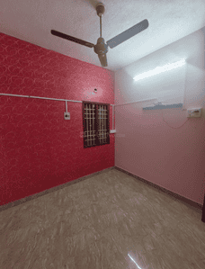 Bedroom Image of 1300 Sq.ft 2 BHK Independent House for rent in Katpadi Vellore for Rs. 13000