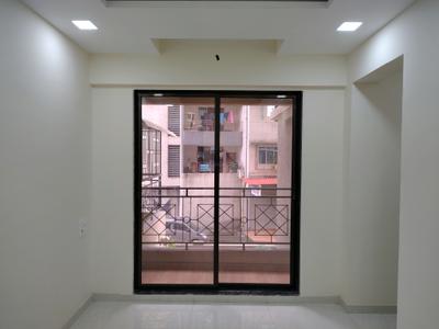Living Room Image of 1050 Sq.ft 2 BHK Apartment / Flat for sale in Hiranandani The Walk, Hiranandani Estate Thane for Rs. 15000000