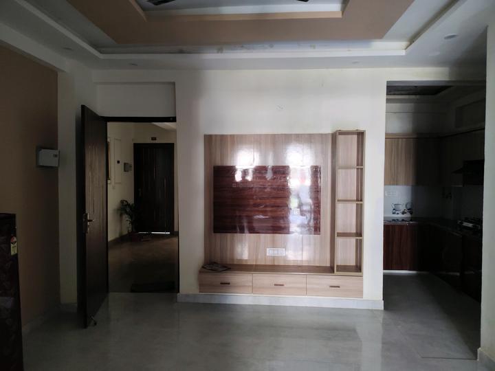 Lal Kuan Main Image 1