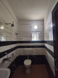 Bathroom Image of 950 Sq.ft 2 BHK Apartment / Flat for sale in Kasba Kolkata for Rs. 5500000