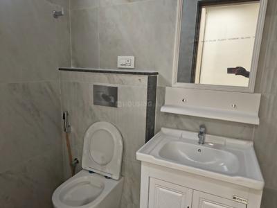 Bathroom Image of 1200 Sq.ft 2 BHK Builder Floor for rent in Jayanagar Bengaluru for Rs. 65000