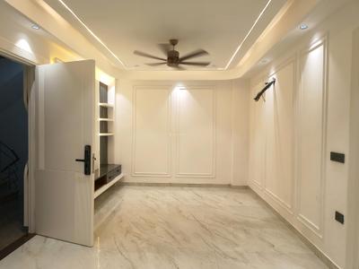 Living Room Image of 2050 Sq.ft 4 BHK Builder Floor for sale in Vaishali Ghaziabad for Rs. 32000000