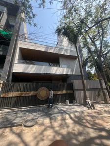 Image of 11000 Sq.ft 7 BHK Independent House for sale in DLF City Phase 1, DLF Phase 1, Gurgaon for Rs. 240000000